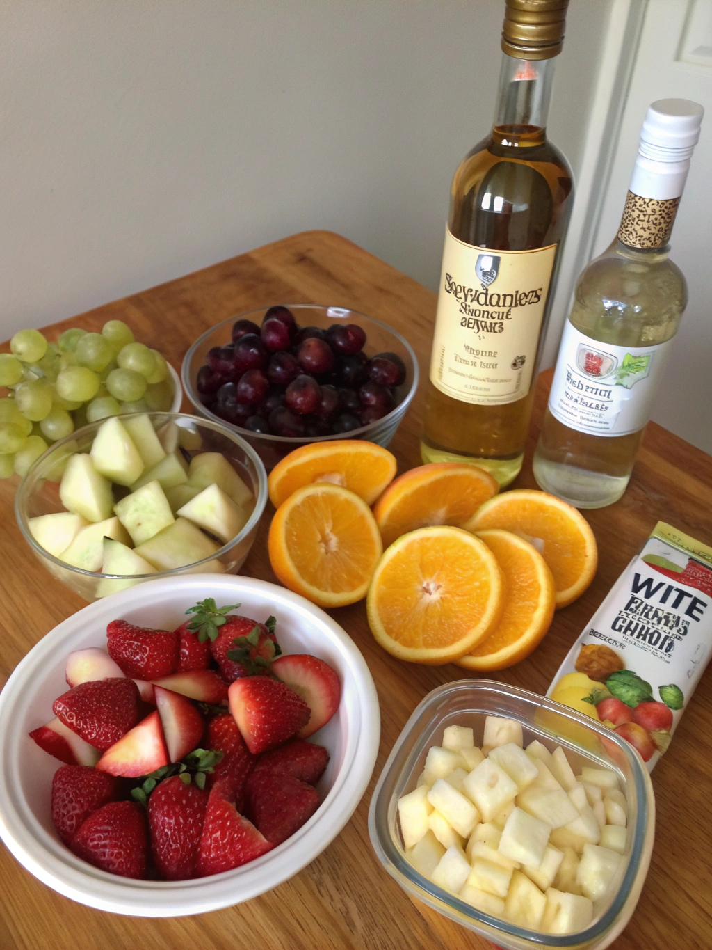 Ingredients for Easy White Sangria